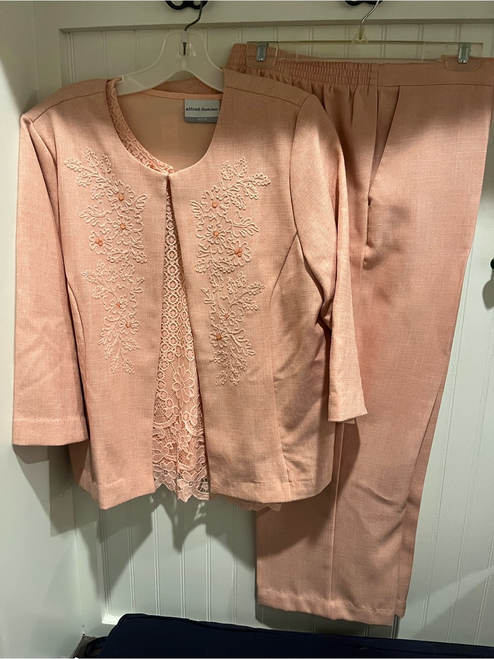 Alfred Dunner Women’s Dusty Pink Embroidered Lace Three-Piece Set 14P Wedding